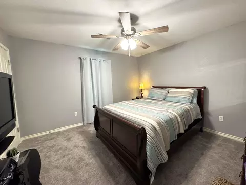 Bedroom - 2910 Hwy 69, Doucette, TX 75942 photo 2 of 3