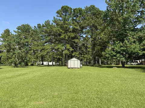 Exterior - 2910 Hwy 69, Doucette, TX 75942 photo 8 of 16