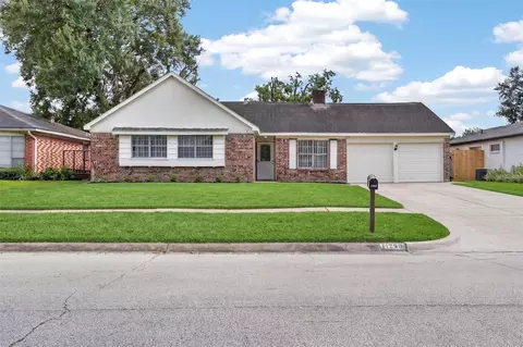 11239 Carvel Ln, Houston, TX 77072