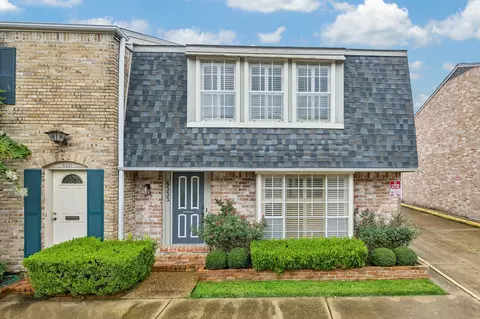 6333 Del Monte Dr #98, Houston, TX 77057