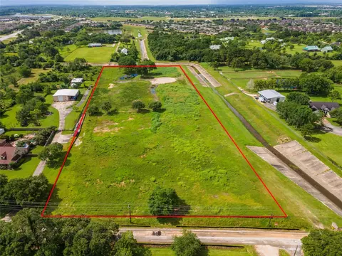 2103 Austin St, League City, TX 77573