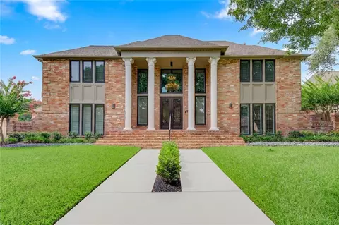 19822 Summerset Way, Houston, TX 77094