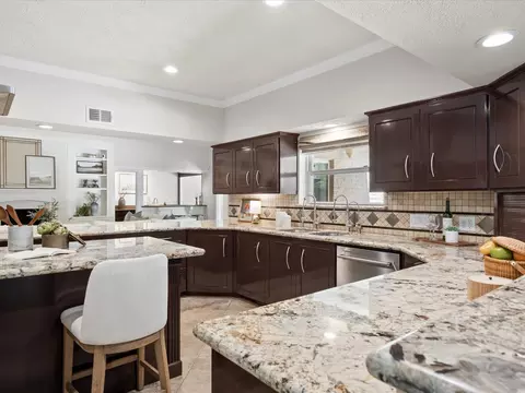 Kitchen - 15902 Cumbria Dr, Spring, TX 77379 photo 4 of 5