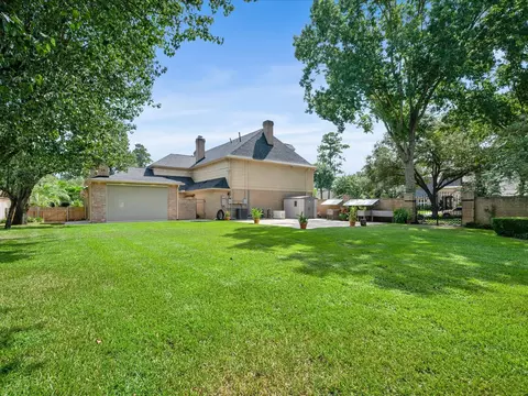 Exterior - 15902 Cumbria Dr, Spring, TX 77379 photo 7 of 8