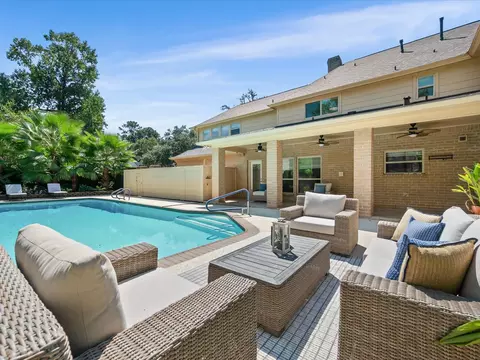 Exterior - 15902 Cumbria Dr, Spring, TX 77379 photo 5 of 8