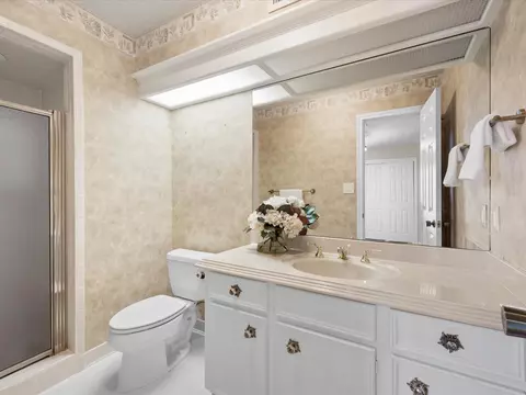Bath - 15902 Cumbria Dr, Spring, TX 77379 photo 4 of 5