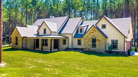929 County Road 2307, Cleveland, TX 77327