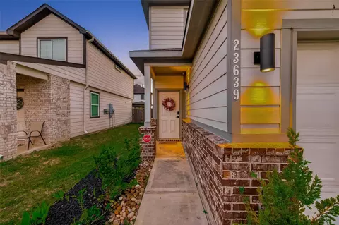 Exterior - 23639 Buttress Root Dr, Spring, TX 77373 photo 3 of 11
