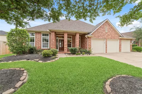 18610 Cascade Timbers Ln, Tomball, TX 77377