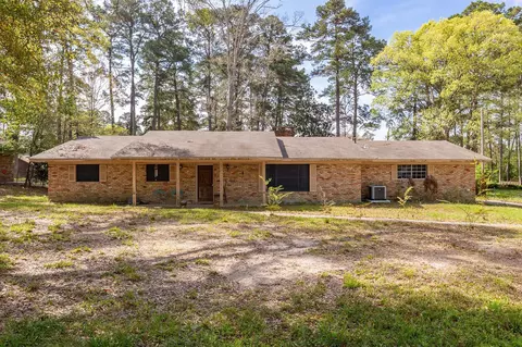 1105 Ada St, Woodville, TX 75979