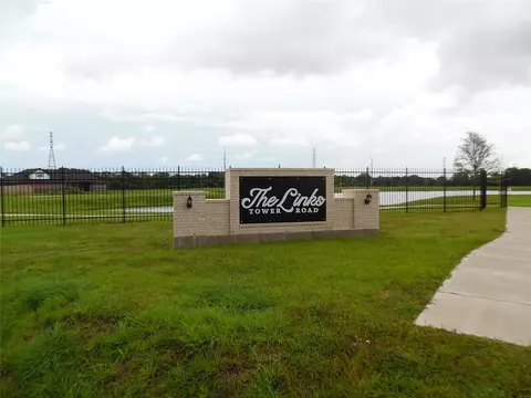 15522 Cypress Point Ln, Santa Fe, TX 77517