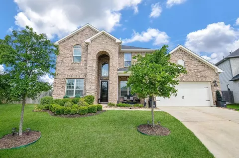 31326 Paddocks Dr, Fulshear, TX 77441