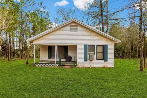 4826 Old Israel Rd, Livingston, TX 77351