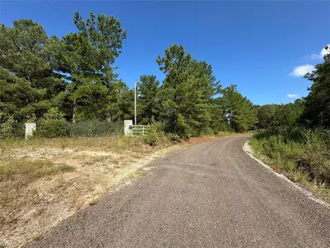 1034 Lloyd Bell Rd, Trinity, TX 75862 photo 6