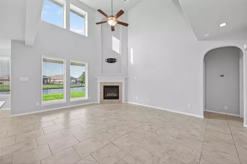 Living - 3795 Lake Bend Shore Dr, Spring, TX 77386 photo 1 of 4