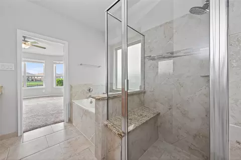 Bath - 3795 Lake Bend Shore Dr, Spring, TX 77386 photo 3 of 5
