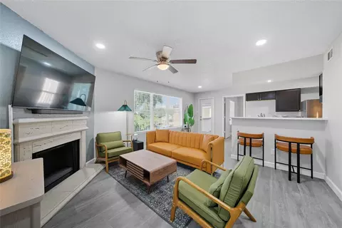 2750 Holly Hall St #508, Houston, TX 77054