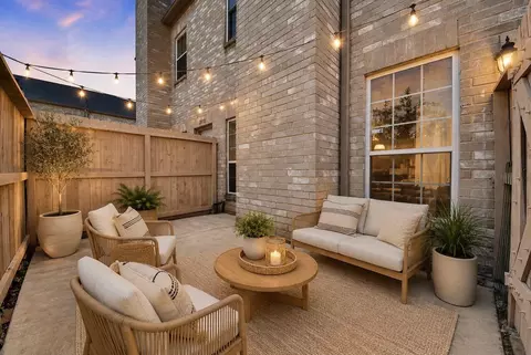 2908 Holly Hall St #2908, Houston, TX 77054