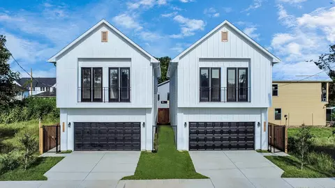 1917 West St, Houston, TX 77026