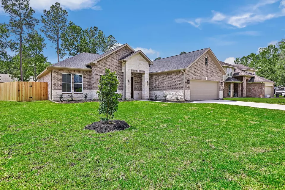 Exterior - 1103 Channels Ct, Crosby, TX 77532 photo 4 of 9