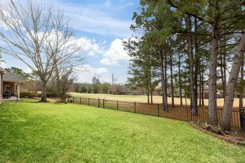 Exterior - 4787 Jackson Square Dr, Conroe, TX 77304 photo 5 of 9