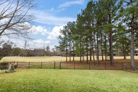 Exterior - 4787 Jackson Square Dr, Conroe, TX 77304 photo 6 of 9