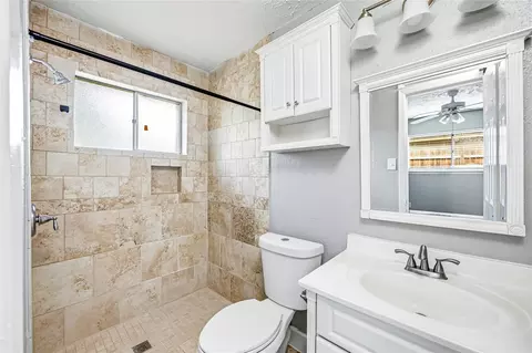 Bath - 23402 Lestergate Dr, Spring, TX 77373 photo 2 of 2
