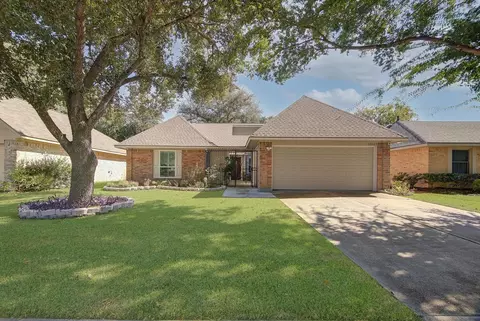 14323 Whitecross Dr, Houston, TX 77083