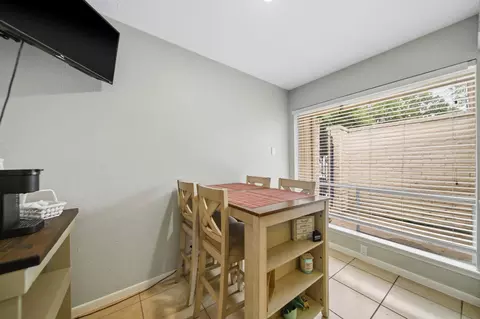 Dining - 25402 Pepper Ridge Ln, Spring, TX 77373 photo 2 of 4