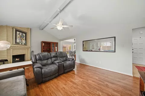 Living - 25402 Pepper Ridge Ln, Spring, TX 77373 photo 5 of 5