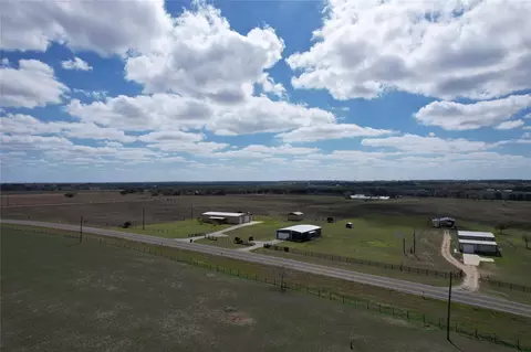 12405 Fm 532, Hallettsville, TX 77964