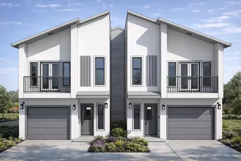 9016 Scott St, Houston, TX 77051