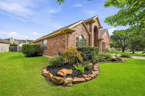 Exterior - 9202 Fernwillow Dr, Spring, TX 77379 photo 2 of 5