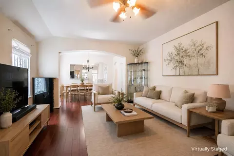 8714 Kirksage Dr, Houston, TX 77089