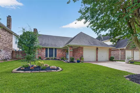 5710 S Magazine Cir, Houston, TX 77084