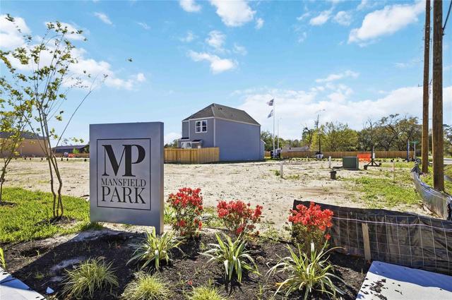 5813 Burt St, Houston, TX 77091