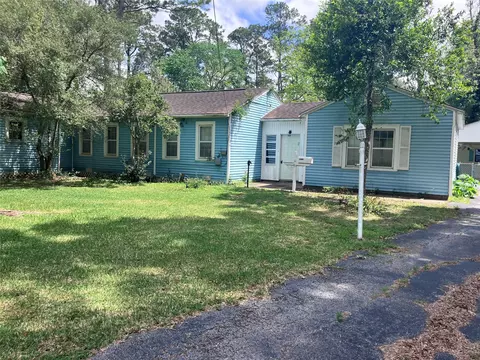 5012 Winding Way, Dickinson, TX 77539