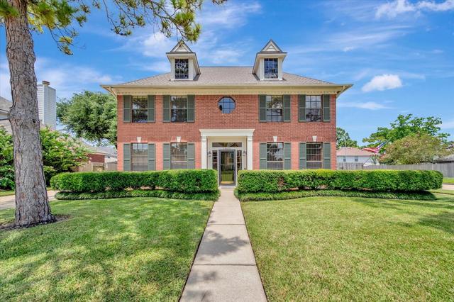 14419 Hillside Hickory Ct, Houston, TX 77062