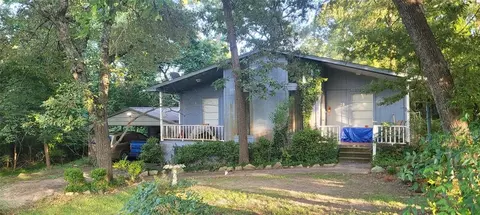 20 Connor Ln, Huntsville, TX 77320