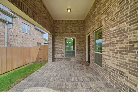 Exterior - 28491 Rose Vervain Dr, Spring, TX 77386 photo 2 of 9