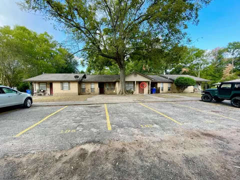 2301 N 6th Green Meadows St, Crockett, TX 75835