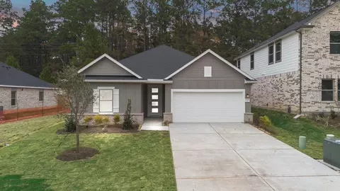 12331 Ridge Top Ct, Conroe, TX 77304