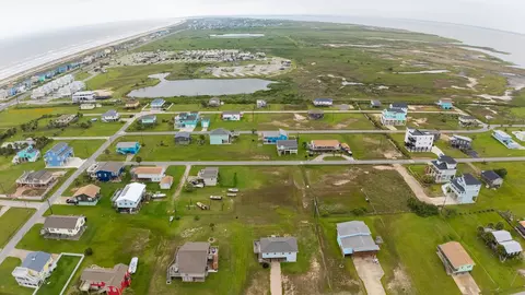 0 5th St, Galveston, TX 77554