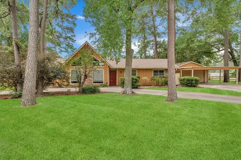 12115 Powder Horn St, Pinehurst, TX 77362