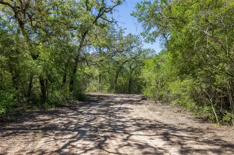2465 County Road 58, Caldwell, TX 77836