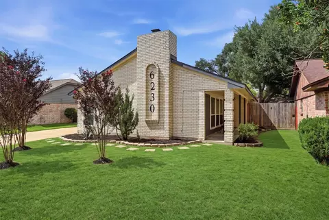 6230 Autumn Arbor Dr, Houston, TX 77092