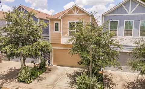 3235 Cline St, Houston, TX 77020