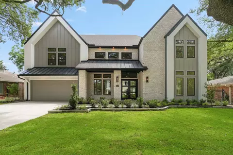 3615 Newcastle Dr, Houston, TX 77027