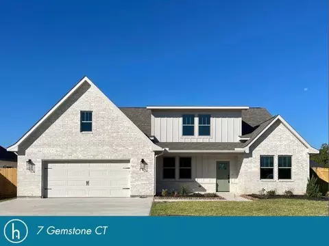 7 Gemstone Ct, Angleton, TX 77515 photo 1
