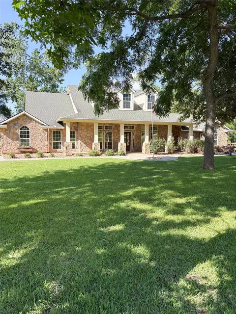 1417 Sapphire Shrs, Willis, TX 77378